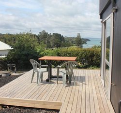 Bayview Bungalow, Surfdale